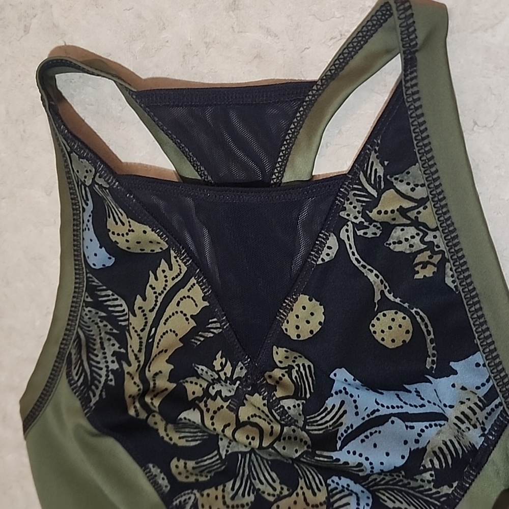 Free People sports bra size XS - Picture 4 of 6
